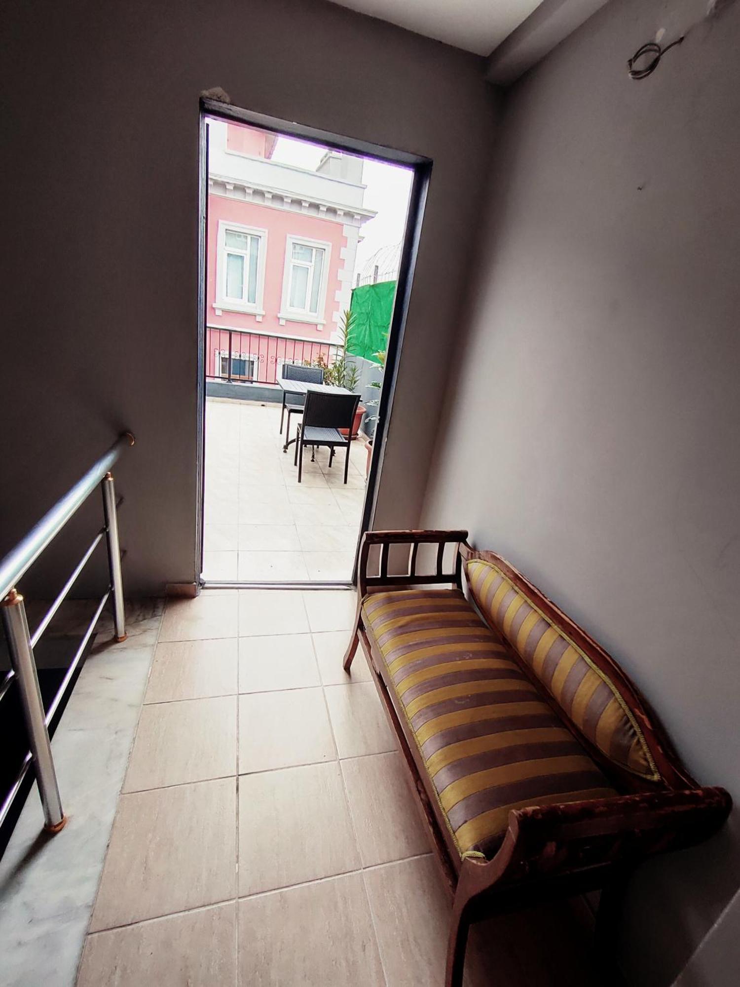 Aram Kerasi Rooms Istanbul Bilik gambar